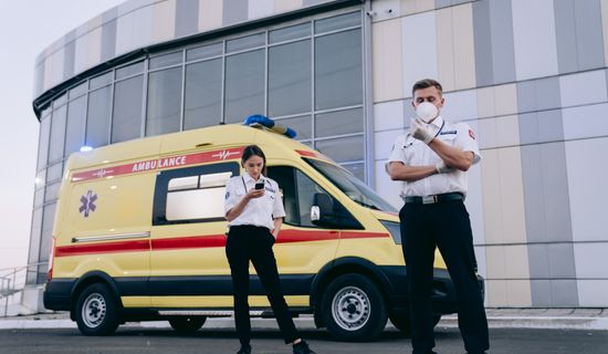 烟台救护车转运病人算来回费用吗？